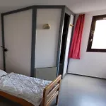 بيت شباب Hi *